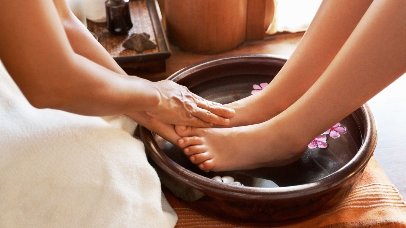 Foot Spa & Massage