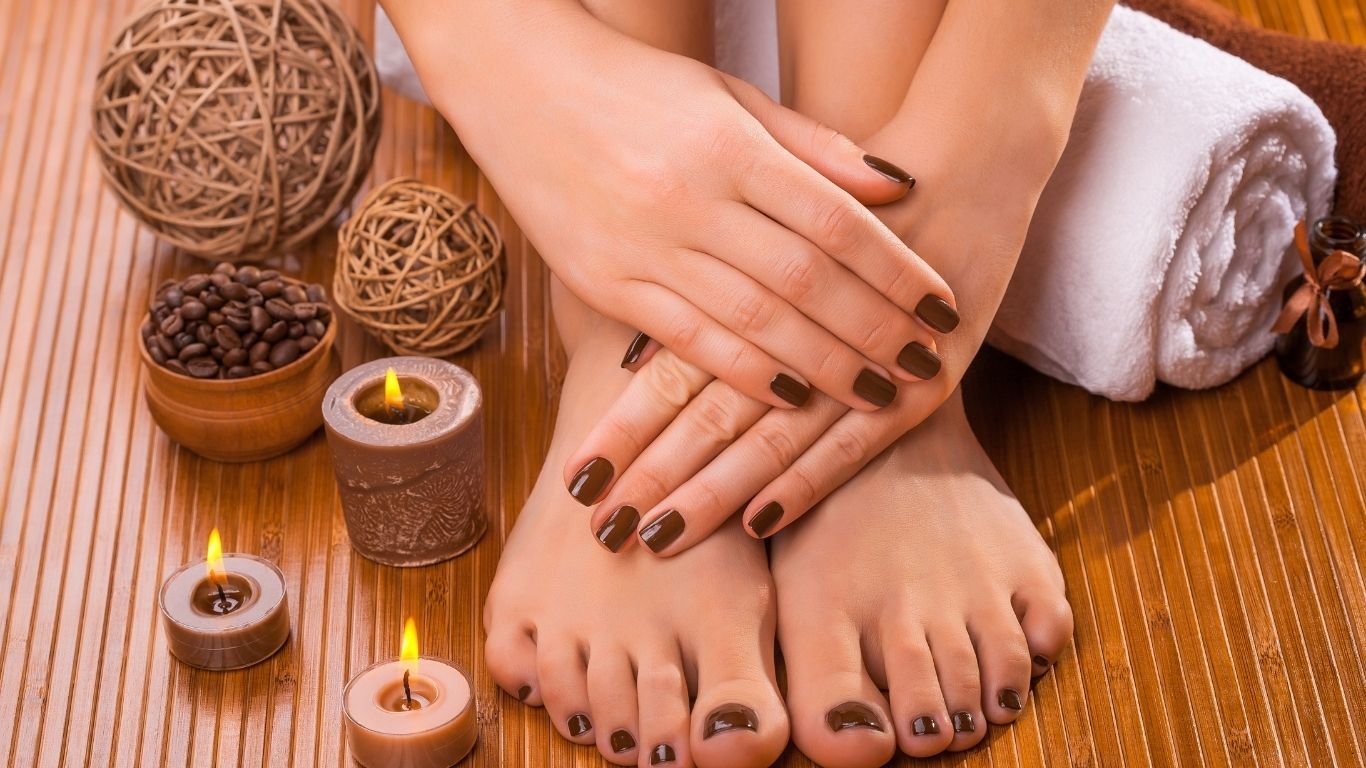 Manicure & Pedicure